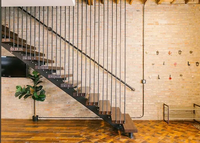 Mid-century Gem Steps From United Center